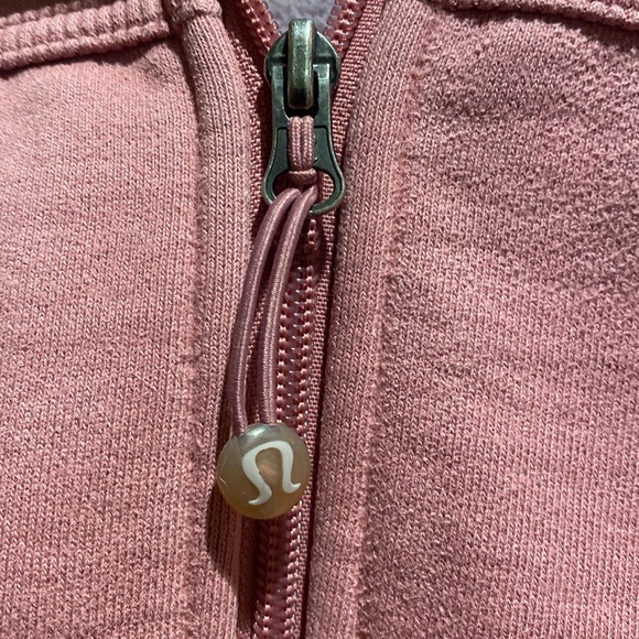 S/M lululemon Scuba Hoodie. - Picture 2 of 8